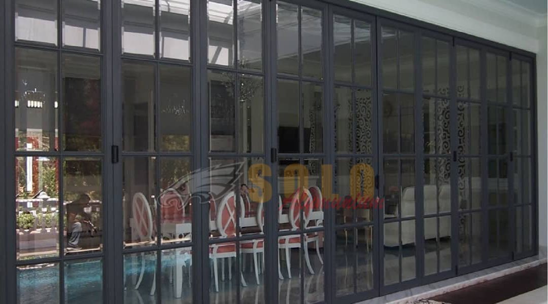 Pintu Aluminium Solo